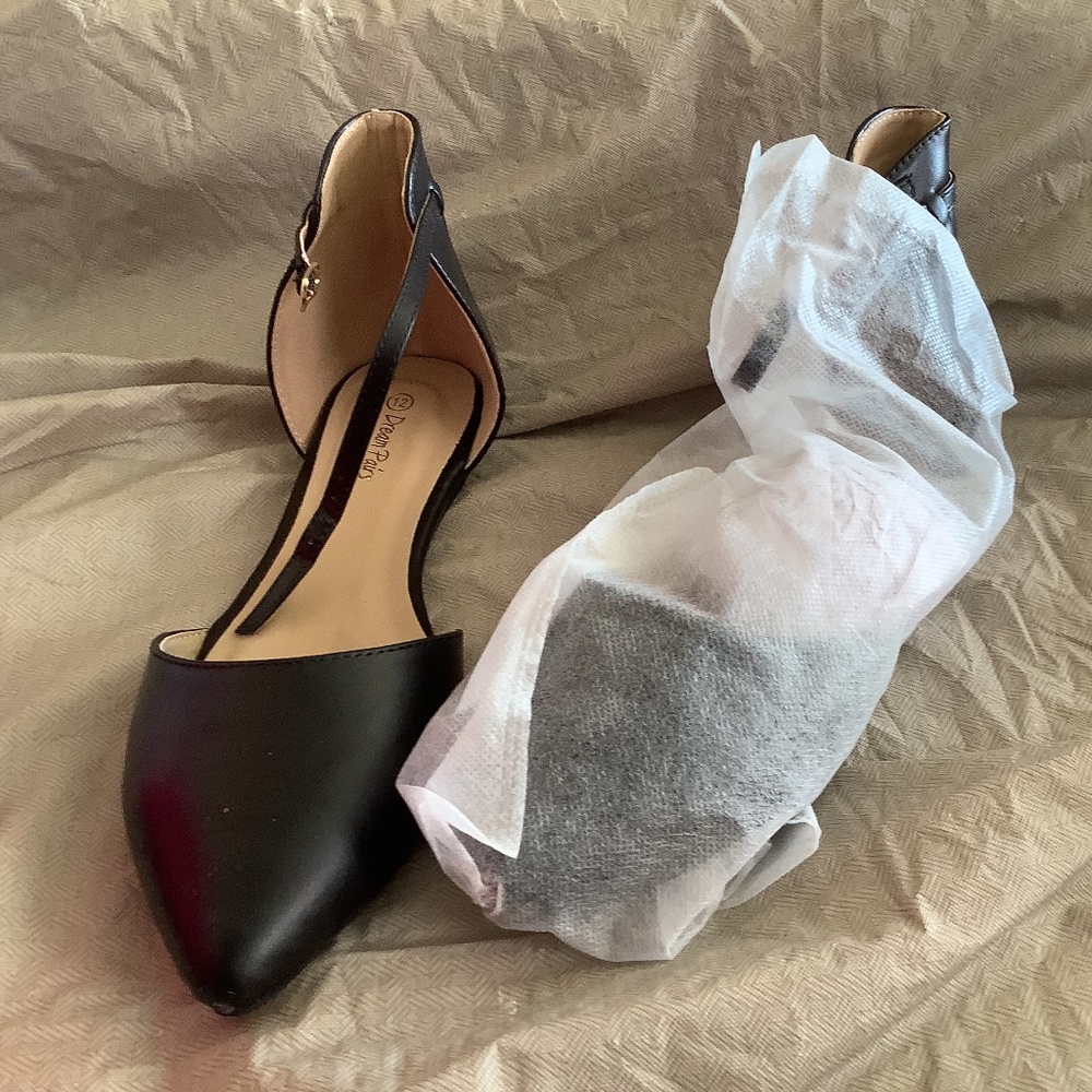 Black flats - Picture 5 of 6